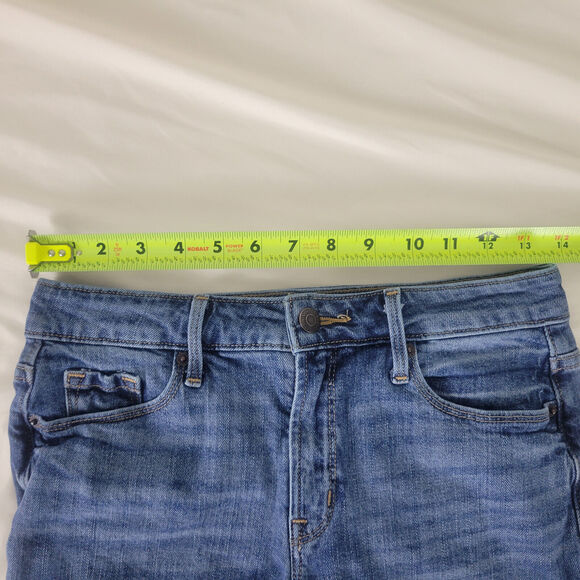 Old Navy Denim Shorts Womens 2 Blue Jean High Rise Cuffed Hem Medium Wash - Picture 3 of 15